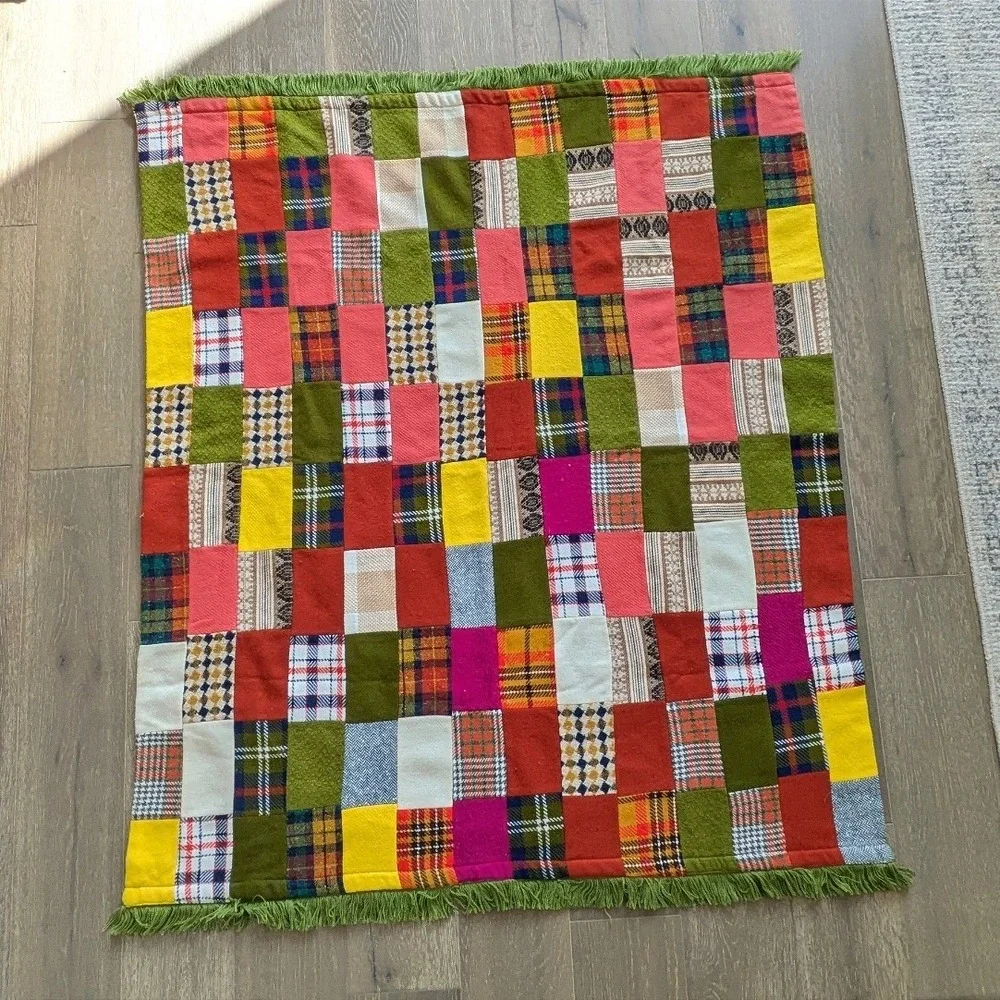 VTG Heavy Wool Plaid Patchwork Stadium Blanket / Car Robe Handmade Quilt Throw